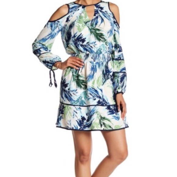 Adelyn Rae NEW Tropical Cold Shoulder Dress - Picture 2 of 7